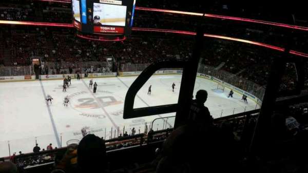 Honda Center, section: 435, row: E, seat: 2
