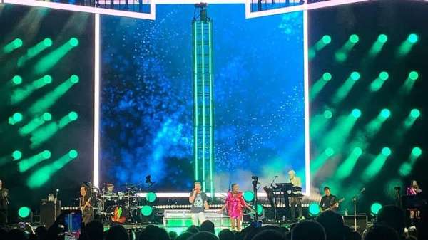 Huntington Bank Pavilion at Northerly Island, section: 204, row: B, seat: 12