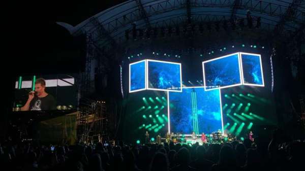 Huntington Bank Pavilion at Northerly Island, section: 204, row: B, seat: 12