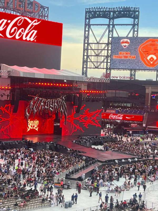 Citi Field, section: 328, row: 6, seat: 17