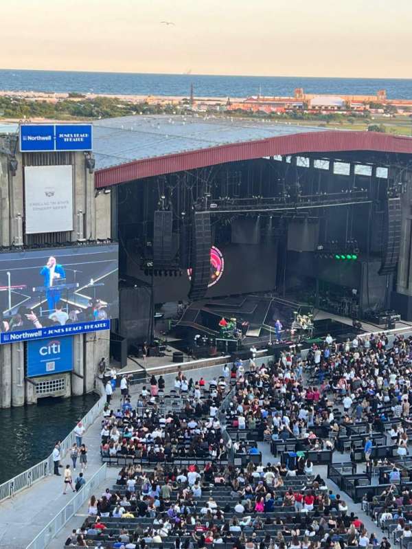 Jones Beach Theater, section: 310, row: K, seat: 12
