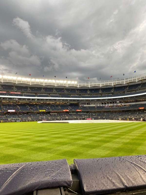 Yankee Stadium, section: 135, row: 1, seat: 16