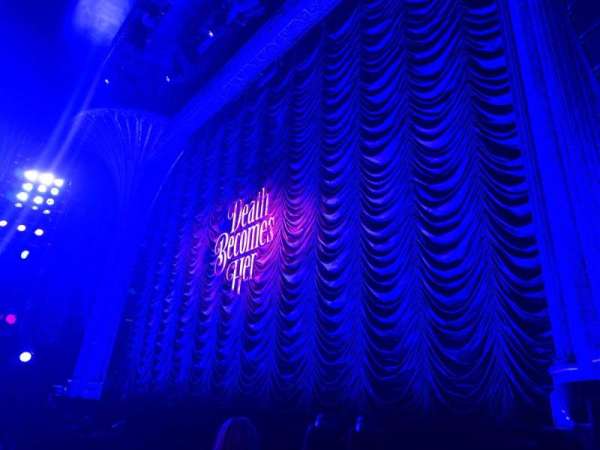 Lunt-Fontanne Theatre, section: Orchestra R, row: D, seat: 12