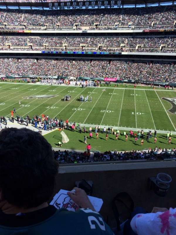 Lincoln Financial Field, section: C3, row: 2, seat: 5