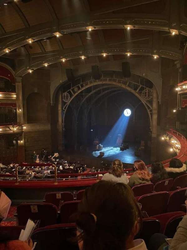 Lyric Theatre, section: Dress Circle R, row: E, seat: 6