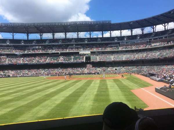 Truist Park, section: 144, row: 12, seat: 18