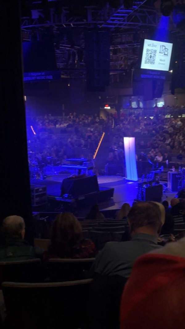 Flagstar at Westbury Music Fair, section: B, row: O, seat: 3