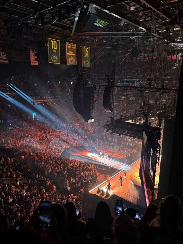 Climate Pledge Arena, section: 110, row: E, seat: 7