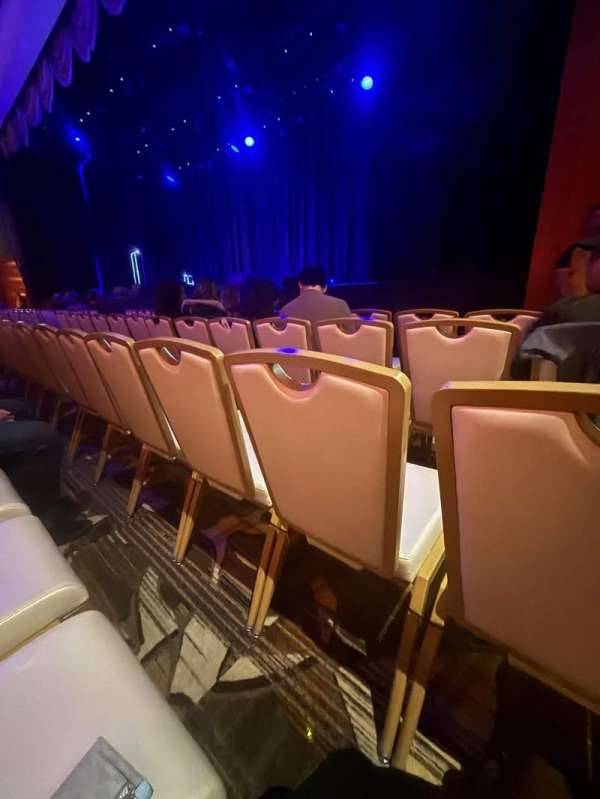 Borgata Event Center, section: 400, row: 4, seat: 13