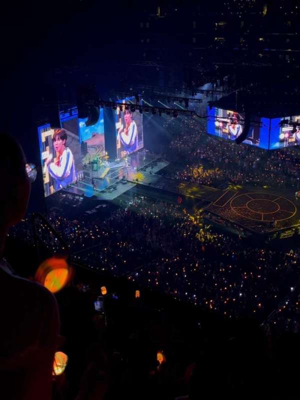 Crypto.com Arena, section: 317, row: 6, seat: 3