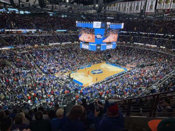 United Center, section: 322, row: 9, seat: 5