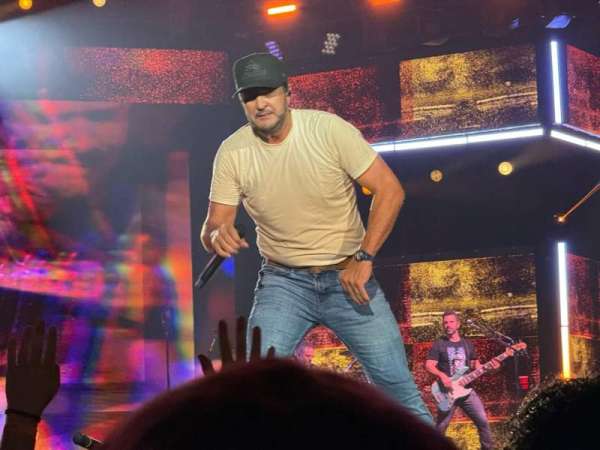 Dos Equis Pavilion, section: 101, row: K, seat: 26