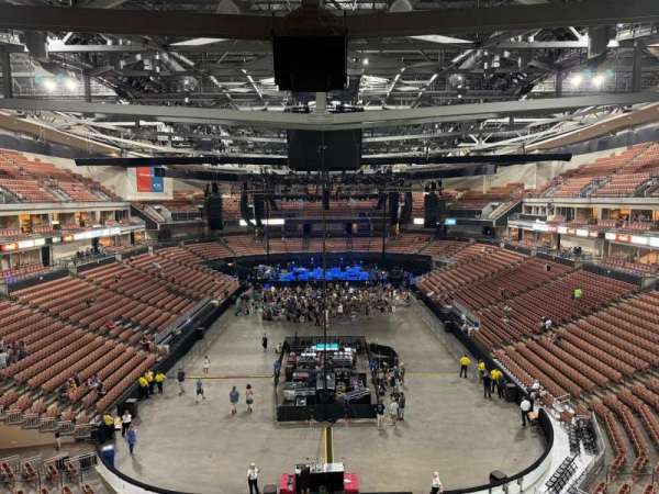 SNHU Arena, section: 201, row: F, seat: 10