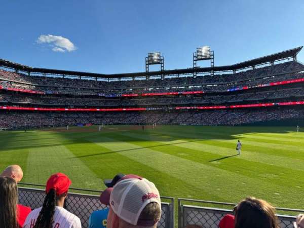 Citizens Bank Park, section: 101, row: 3, seat: 5