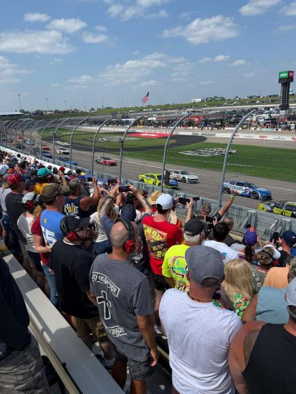 Iowa Speedway, section: 106, row: 8, seat: 11