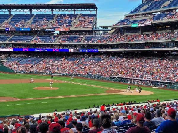 Citizens Bank Park, section: 133, row: 35, seat: 2