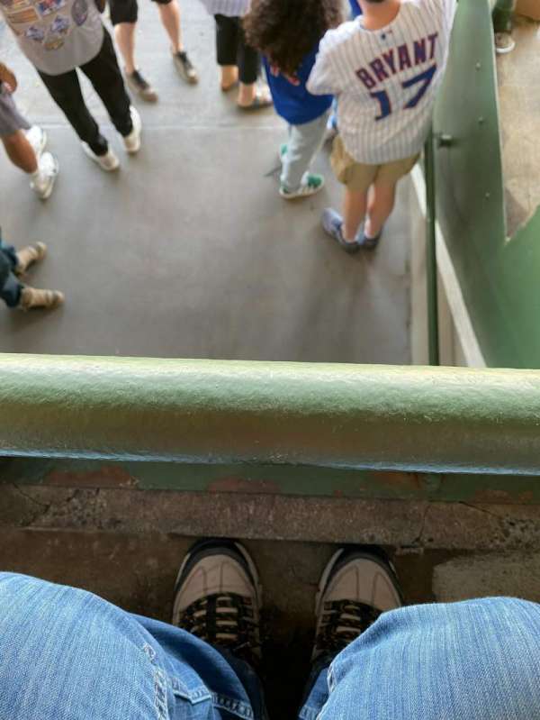 Wrigley Field, section: 408L, row: 3, seat: 5