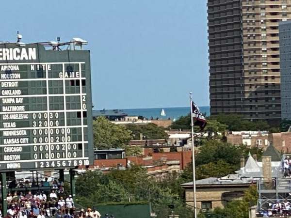 Wrigley Field, section: 408L, row: 3, seat: 5