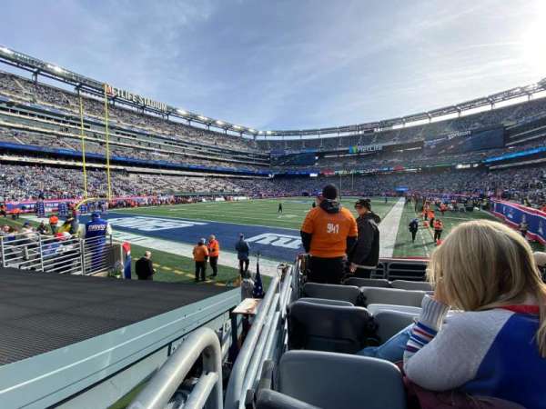 MetLife Stadium, section: 148, row: 7, seat: 8