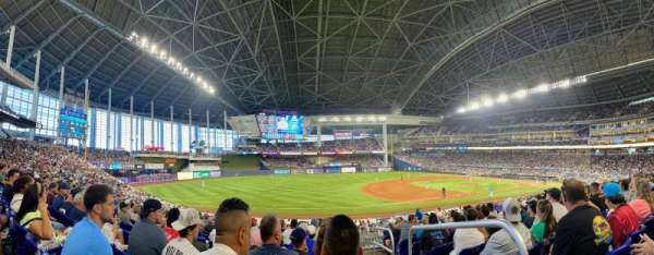 LoanDepot Park, section: 23, row: 9, seat: 1