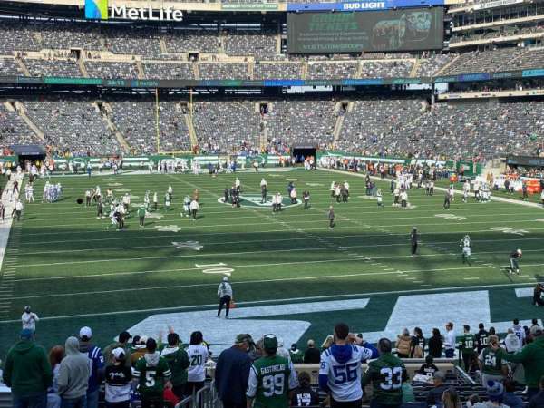MetLife Stadium, section: 128, row: 25, seat: 29