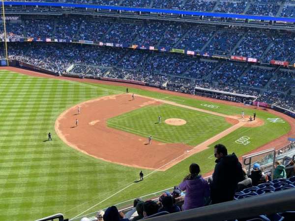 Yankee Stadium, section: 431A, row: 11, seat: 1