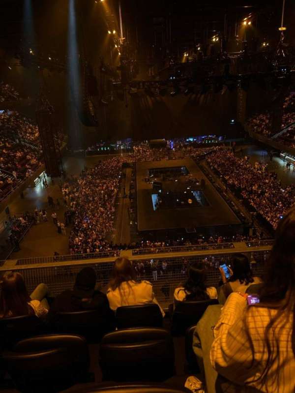 Ziggo dome, section: 208, row: 4, seat: 245
