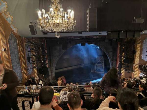 Lunt-Fontanne Theatre, section: Middle Mezzanine LC, row: E, seat: 125