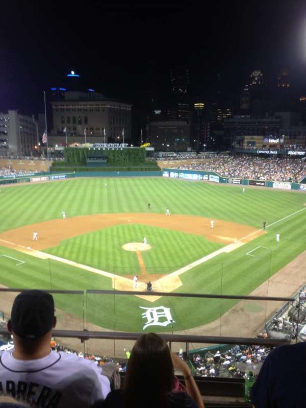 Comerica Park, section: 328, row: C