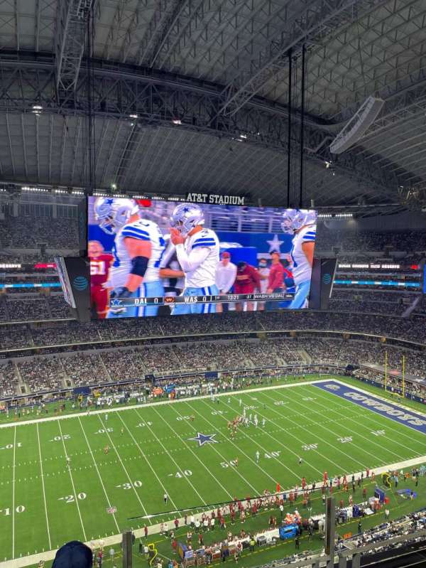 AT&T Stadium, section: 446, row: 3, seat: 1