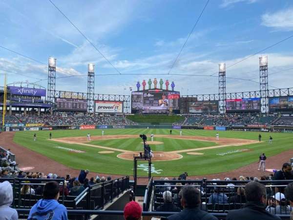 Rate Field, section: 132, row: 19, seat: 7