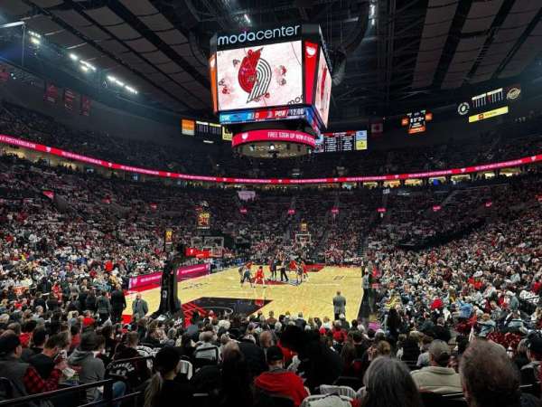 Moda Center, section: 116, row: C, seat: 10
