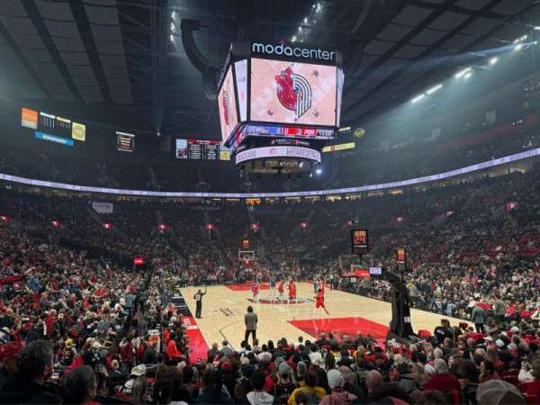 Moda Center, section: 119, row: D, seat: 6
