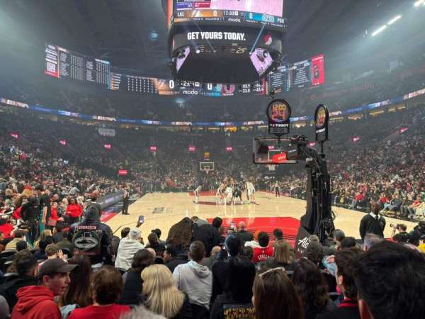 Moda Center, section: 118, row: KK, seat: 7