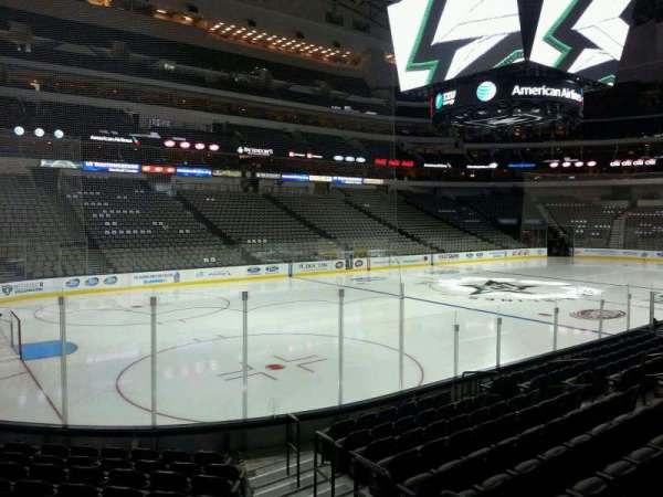 American Airlines Center, section: 122, row: L, seat: 2
