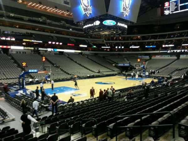American Airlines Center, section: 121, row: L, seat: 7