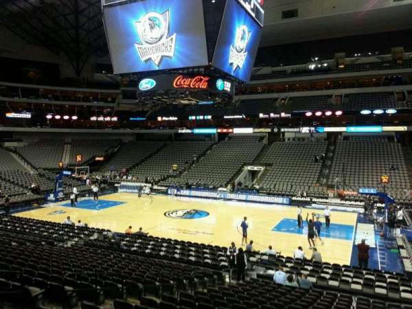 American Airlines Center, section: 105, row: T, seat: 9