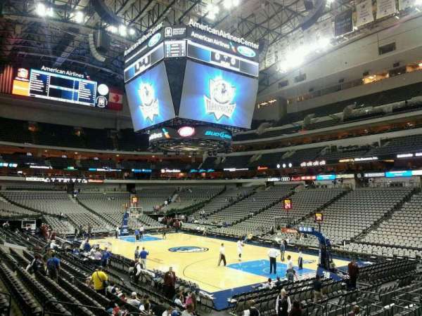 American Airlines Center, section: 115, row: M, seat: 8