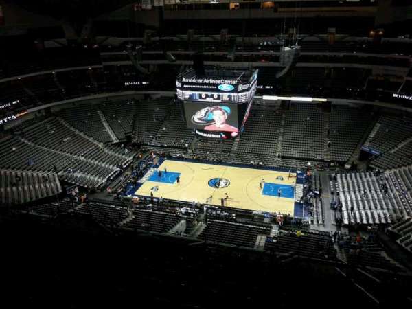American Airlines Center, section: 325, row: T, seat: 3