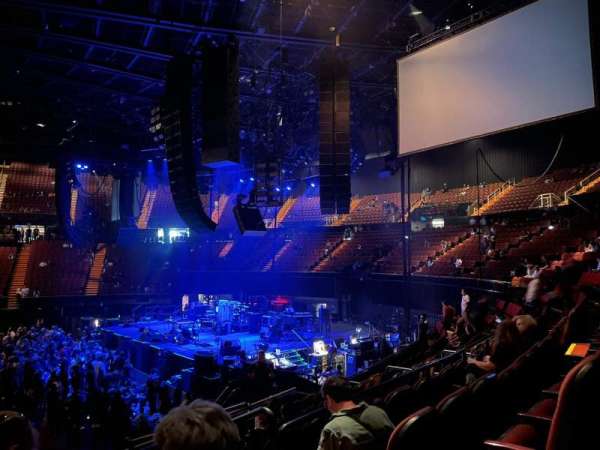 Kia Forum, section: 111, row: 8, seat: 9