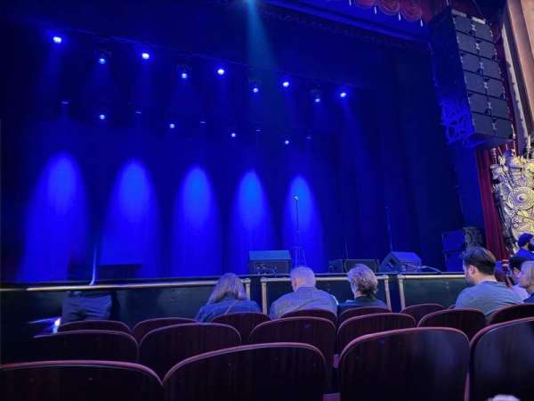 Beacon Theatre, section: Orchestra C, row: A, seat: 101