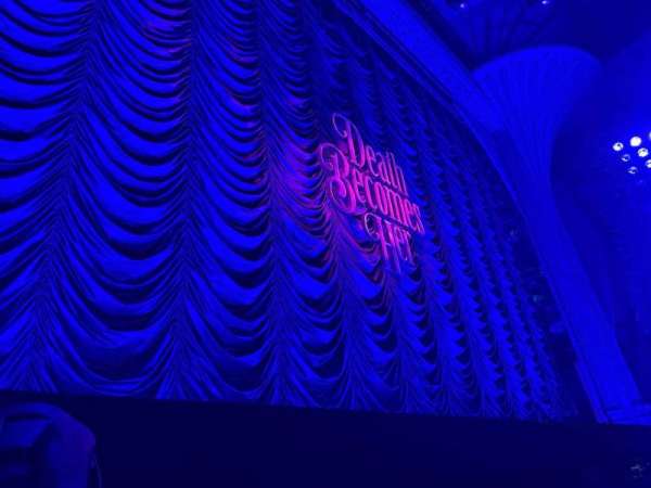 Lunt-Fontanne Theatre, section: Orchestra L, row: A, seat: 1