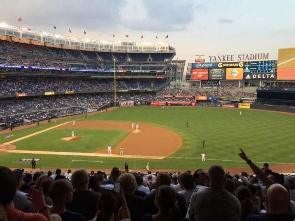 Yankee Stadium, section: 214b, row: 19, seat: 6