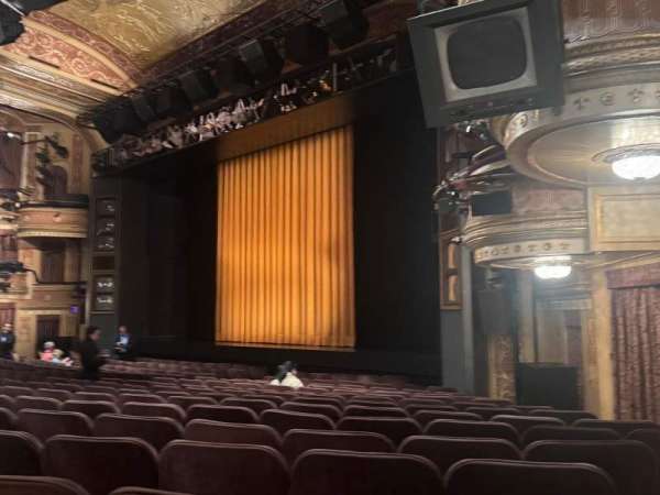 Winter Garden Theatre, section: Orchestra R, row: O, seat: 34