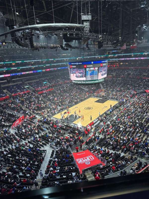 Crypto.com Arena, section: 306, row: 1, seat: 5