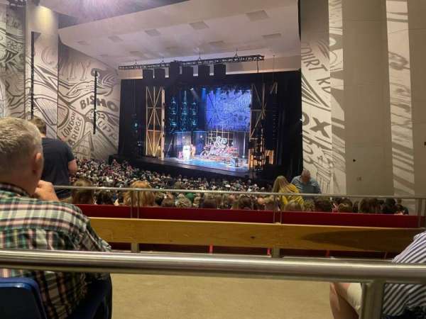 Des Moines Civic Center, section: 5E, row: Y, seat: 91