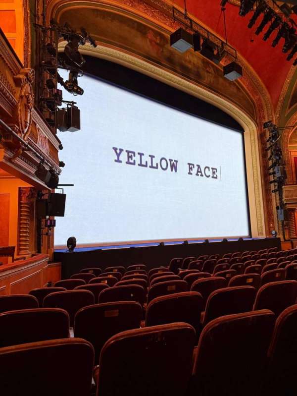 Todd Haimes Theatre, section: Orchestra L, row: J, seat: 17