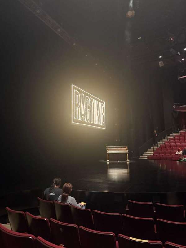 Vivian Beaumont Theater, section: Orchestra L, row: G, seat: 108