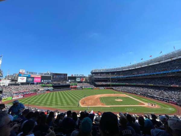 Yankee Stadium, section: 225, row: 14, seat: 11