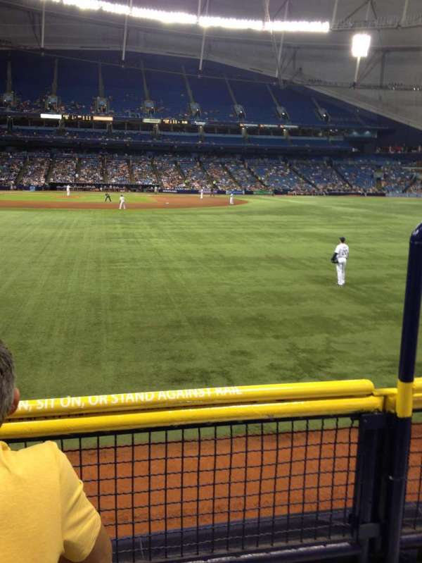 Tropicana Field, section: 142, row: U, seat: 22